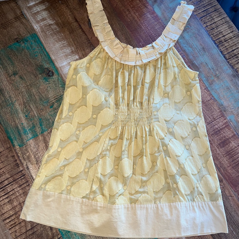 BCBG yellow polka dot sleeveless top. SZ. M - Picture 8 of 12